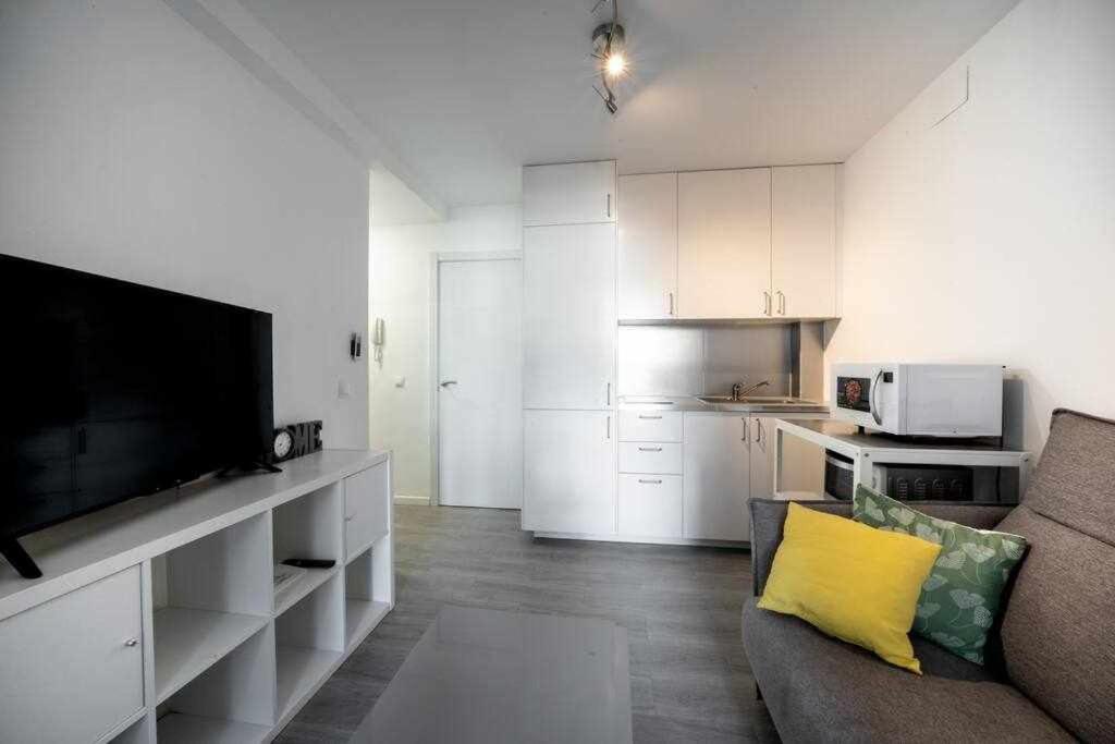 1 Room Atico Pedregalejo Малага Екстериор снимка